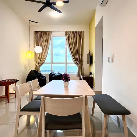Serenity In The City: Stylish With Panoramic Views Malacca Exterior photo