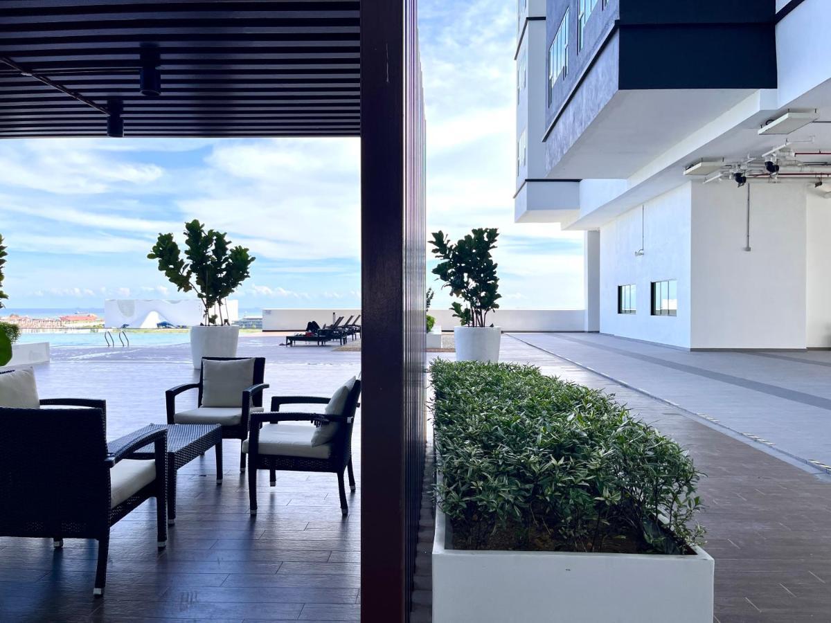 Serenity In The City: Stylish With Panoramic Views Apartemen Malacca