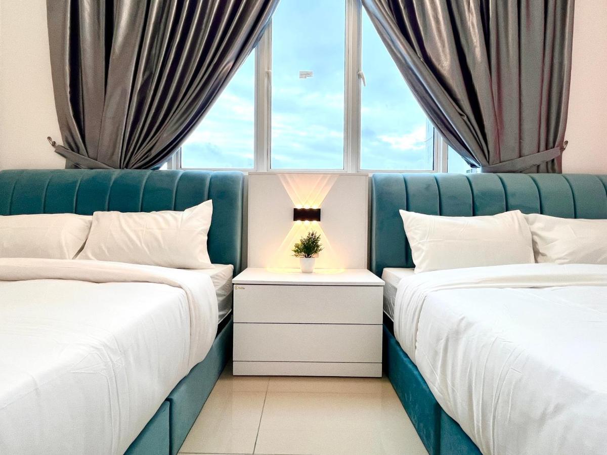 Serenity In The City: Stylish With Panoramic Views Apartemen Malacca
