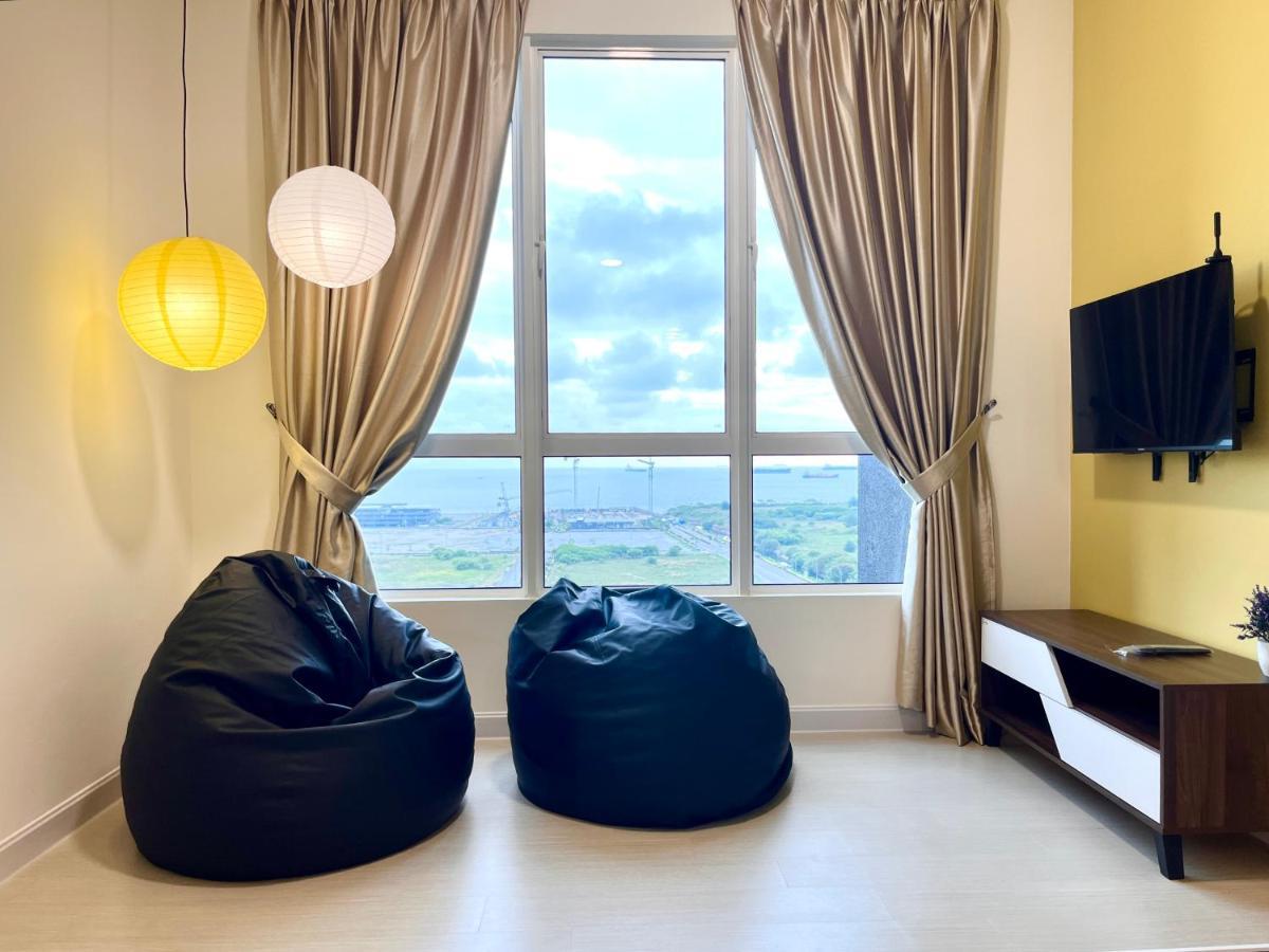 Serenity In The City: Stylish With Panoramic Views * Malacca